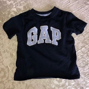 Gap short sleeved tee in toddler size 2T Navy